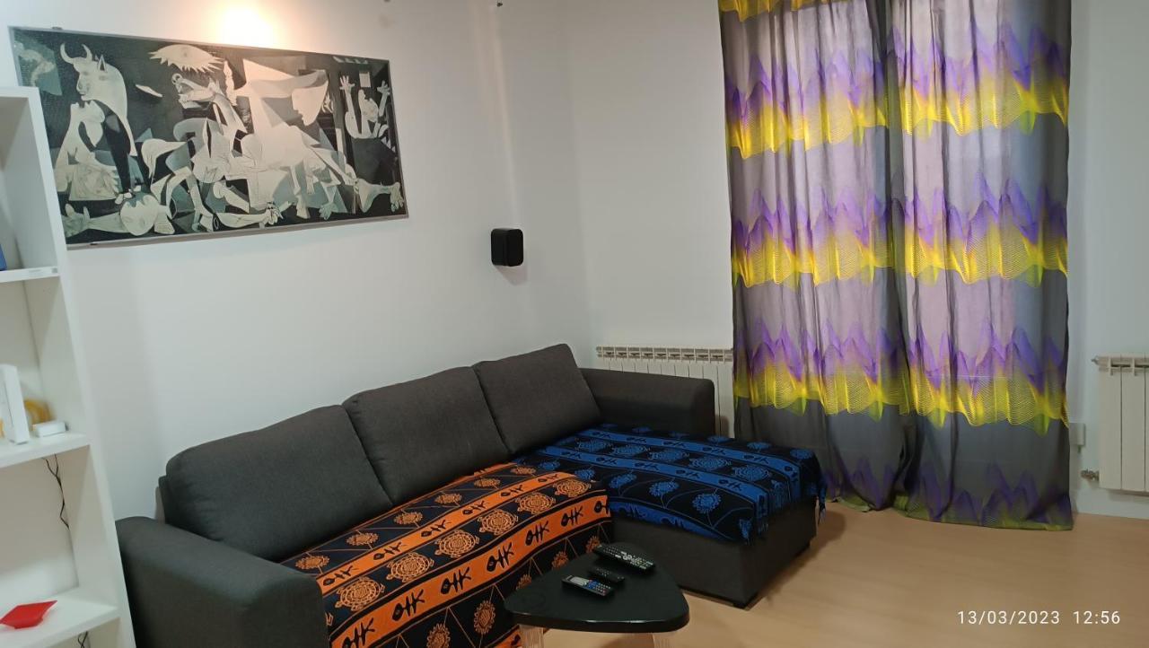 Apartamento Breton Magico Logroño Exterior foto