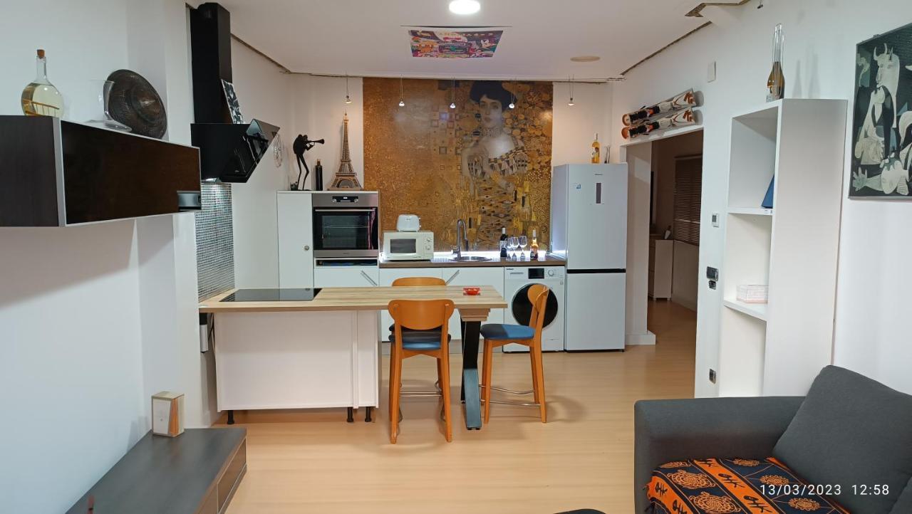 Apartamento Breton Magico Logroño Exterior foto